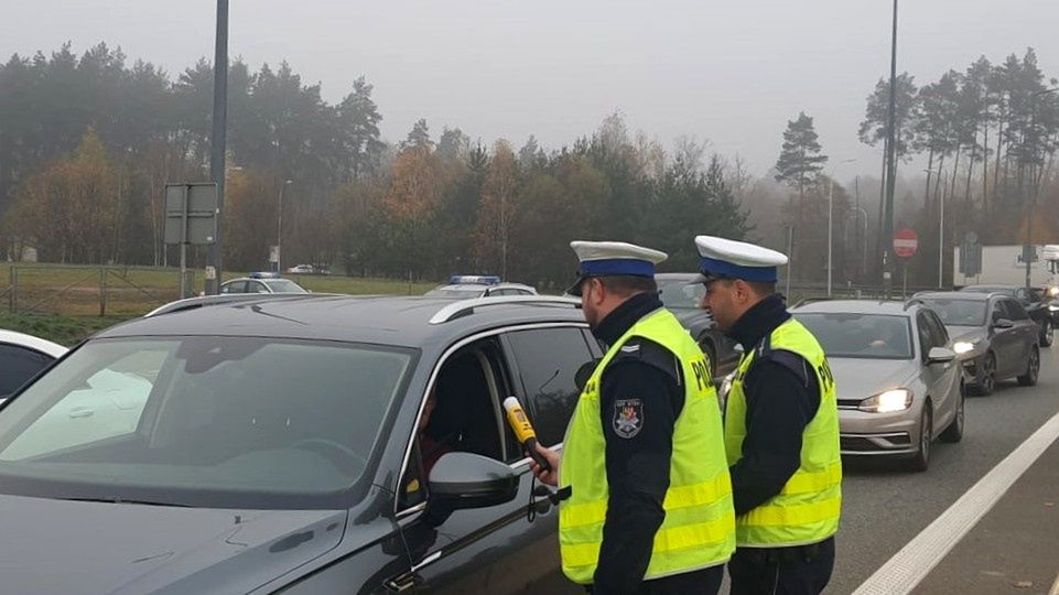 Kontrole prędkości i trzeźwości to główne działania policji podczas akcji