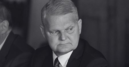 Nie żyje prof. Jacek Semaniak. Był prezesem Głównego Urzędu Miar