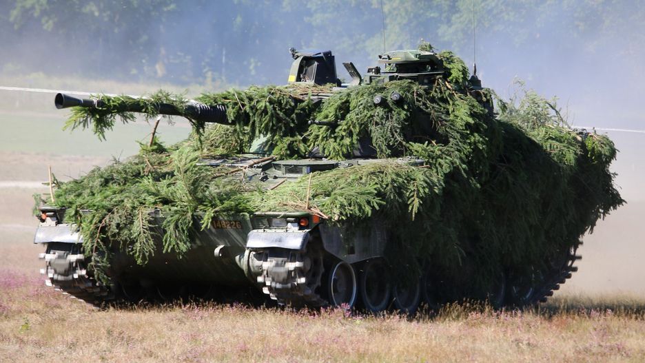 Szwedzki CV9040.