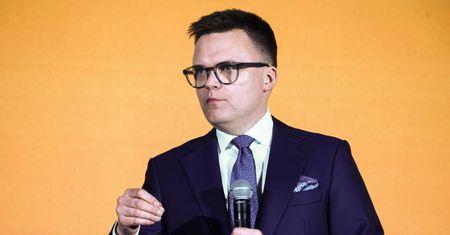 Chciałyby odwołać Hołownię. Na przeszkodzie umowa i wizja rozpadu rządu