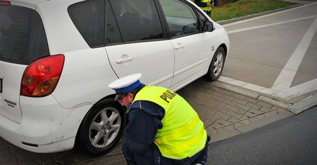 Od dziś kontrole ogumienia. Policja nie tylko mierzy prędkość i trzeźwość
