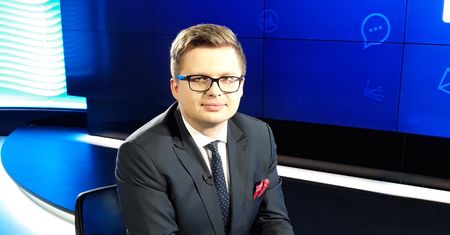 "Money. To się liczy". Nowe obostrzenia. Rząd negocjuje z biznesem
