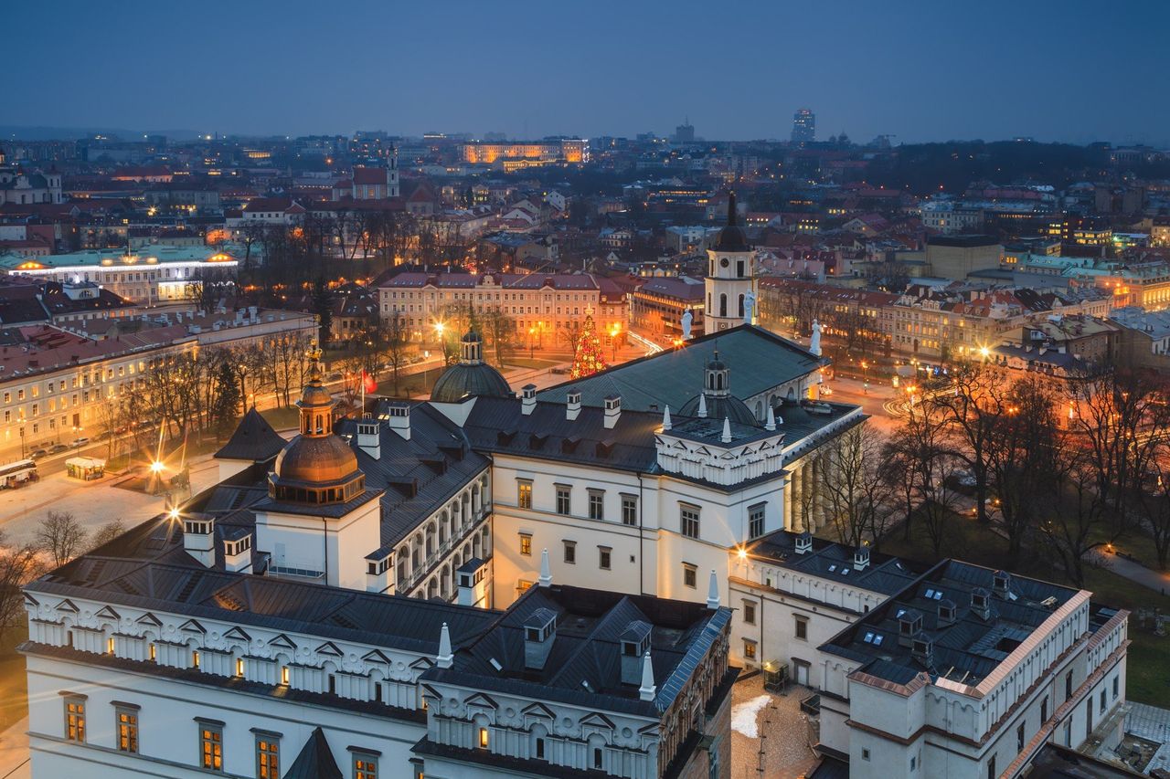 Z Warszawy do Wilna dojedziesz pociągiem szybciej. Ile czasu potrwa podróż?