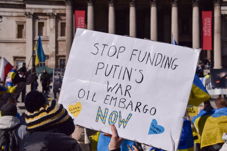 Rynki nie chcą rosyjskiej ropy. Nawet z rekordową zniżką