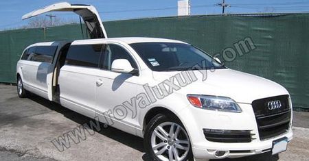 Audi Q7 w dłuuuuugiej wersji Gullwing-Limo