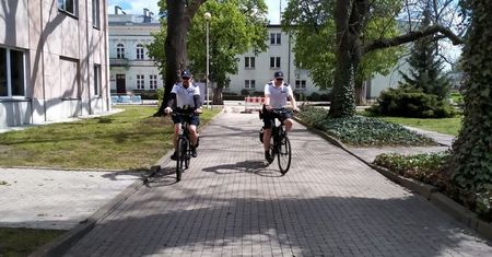 Ostrowieccy policjanci rozpoczęli sezon rowerowy