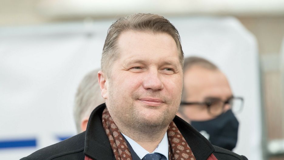 Tak politycy spędzą sylwestra. Czarnek, Kwaśniewski i Korwin-Mikke zdradzili swoje plany