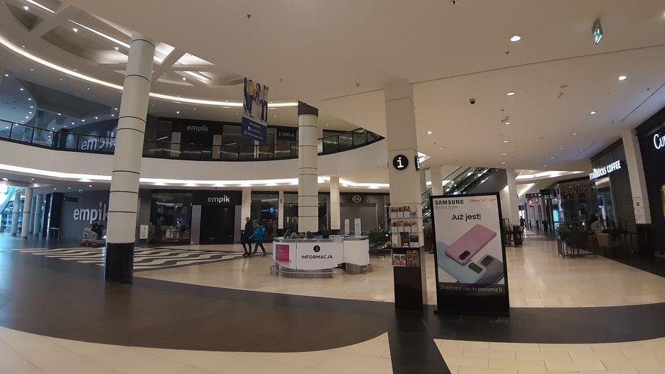 Kiedy zostaną otwarte sklepy w galeriach handlowych? 