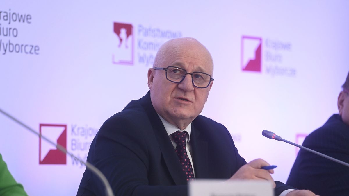 Przewodniczący PKW Sylwester Marciniak poinformował o frekwencji na godzinę 17