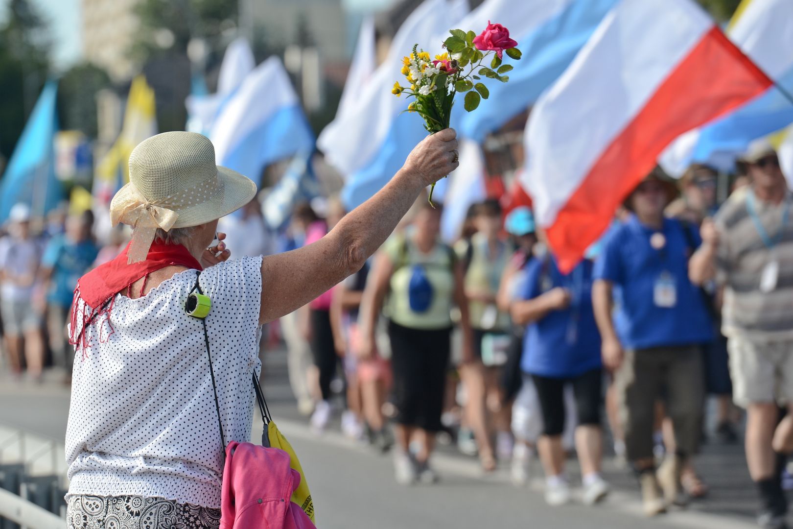 Jaką bieliznę zabrać na pielgrzymkę? Księża: bez koronek i ozdób