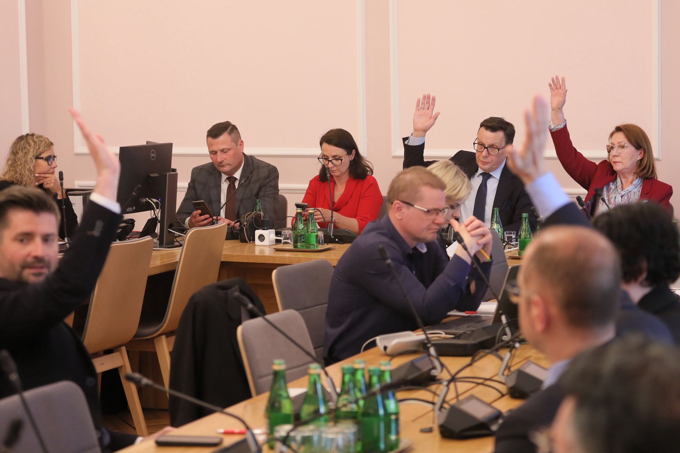 Pat w TK trwa. Komisja Sprawiedliwości zajęła się jego rozwiązaniem