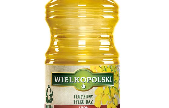 Olej Wielkopolski w butelce z recyklingu