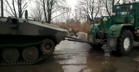 Rosyjscy żołnierze wpadli w zasadzkę ukraińskich rolników. Starty są poważne