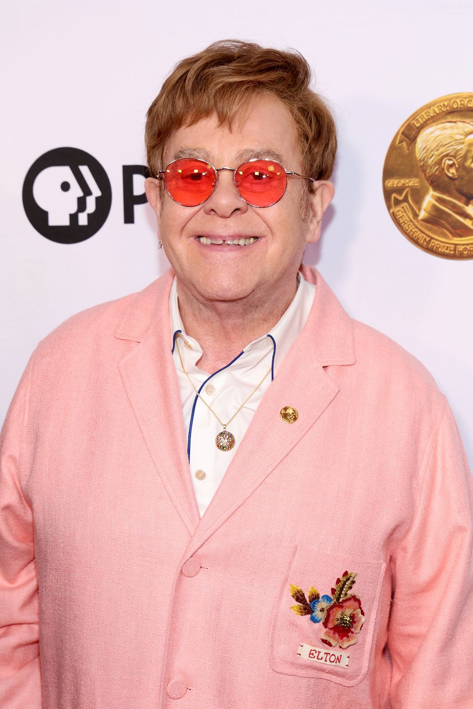 Elton John w centrum skandalu? Szokujące zachowanie artysty