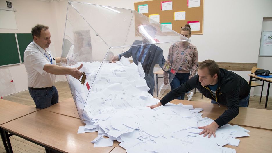 Kiedy poznamy wyniki late poll?