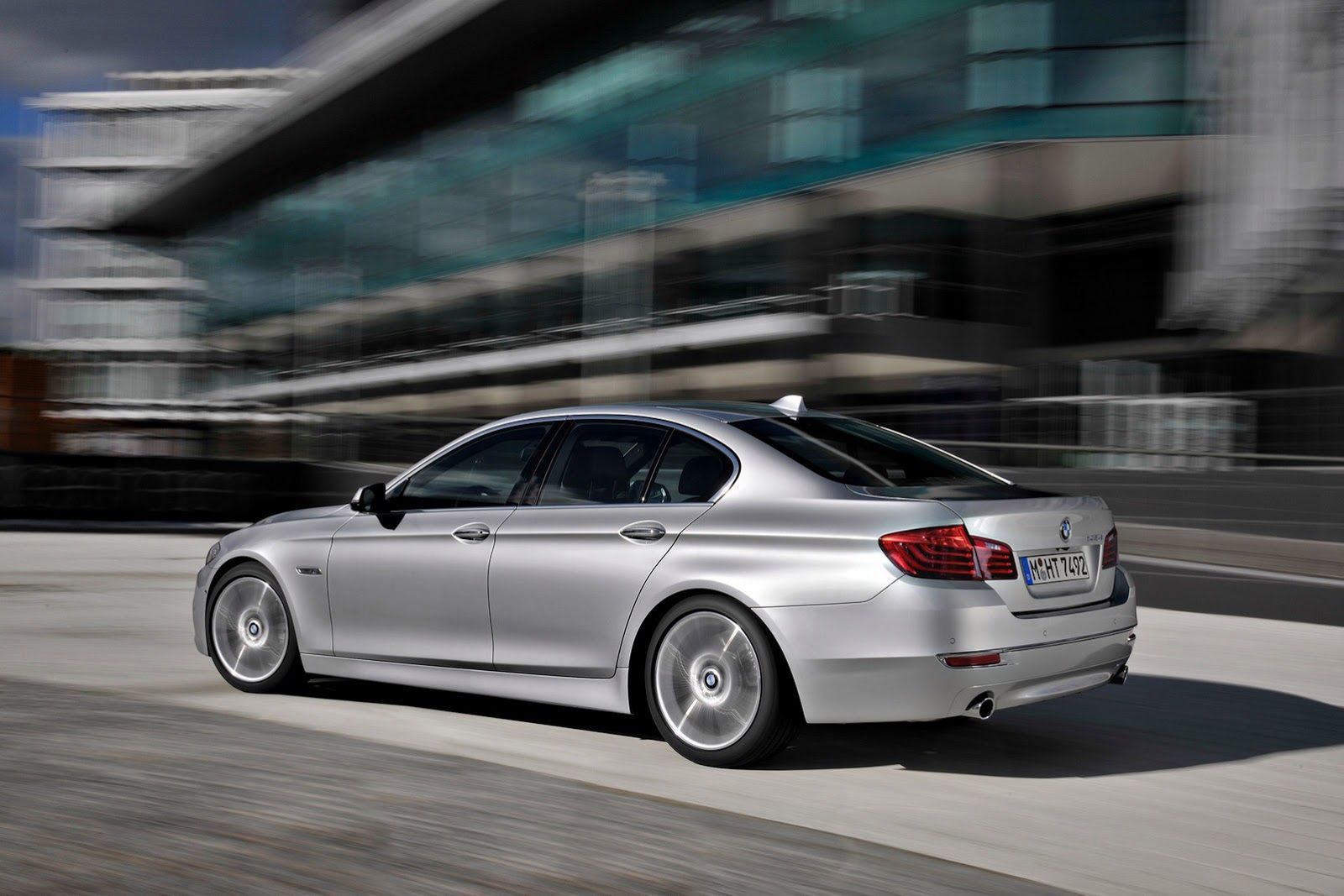 2014 BMW Serii 5 Sedan, Touring, Gran Turismo [galeria] 9