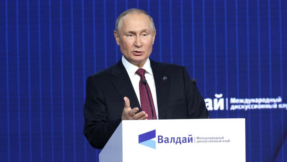 Putin na spotkaniu Klubu Wa?dajskiego
MOSCOW, RUSSIA - OCTOBER 27: (---EDITORIAL USE ONLY - MANDATORY CREDIT - "KREMLIN PRESS OFFICE / HANDOUT" - NO MARKETING NO ADVERTISING CAMPAIGNS - DISTRIBUTED AS A SERVICE TO CLIENTS----) Russian President Vladimir Putin speaks during the annual meeting with participants of the Valdai International Discussion Club in Moscow, Russia on October 27, 2022. The Valdai Club's event is Vladimir Putin's first appearance a day after overseeing scheduled nuclear exercises which tested a retaliatory strike. Fyodor Lukyanov did chair the session. Kremlin Press Officie / Anadolu Agency/ABACAPRESS.COM
AA/ABACA