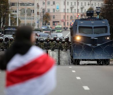 Bicie i poniżanie. Dziennikarz opowiada o areszcie na Białorusi