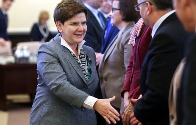 Premier Beata Szydło przed posiedzeniem rządu