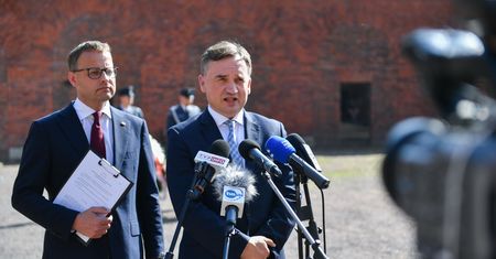 Znamy szczegóły wniosku ws. Romanowskiego. "Miał świadomość zorganizowanej grupy przestępczej"