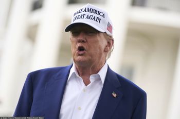 Trump mówił o "dwóch tygodniach". Media: mogą oznaczać "nigdy"