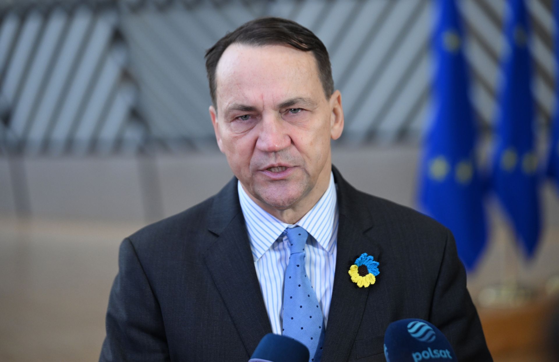 Sikorski vs Nawrocki: Jak wojna słów o reparacjach zagraża polsko-niemieckim sojuszowi