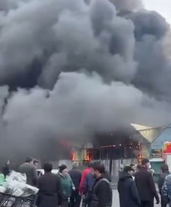 Kolejny wielki pożar w Rosji. Płonie supermarket