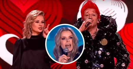 Spędził sylwestra z żoną numer 2 i 3. Piąta mogła ich oglądać w TV