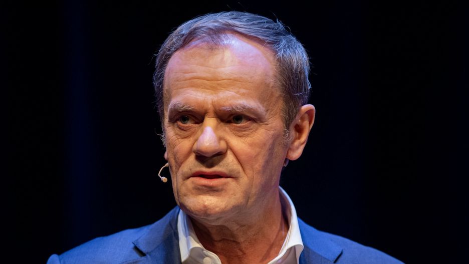 Tusk składa życzenia. "Wierzę w Polskę, w was" 