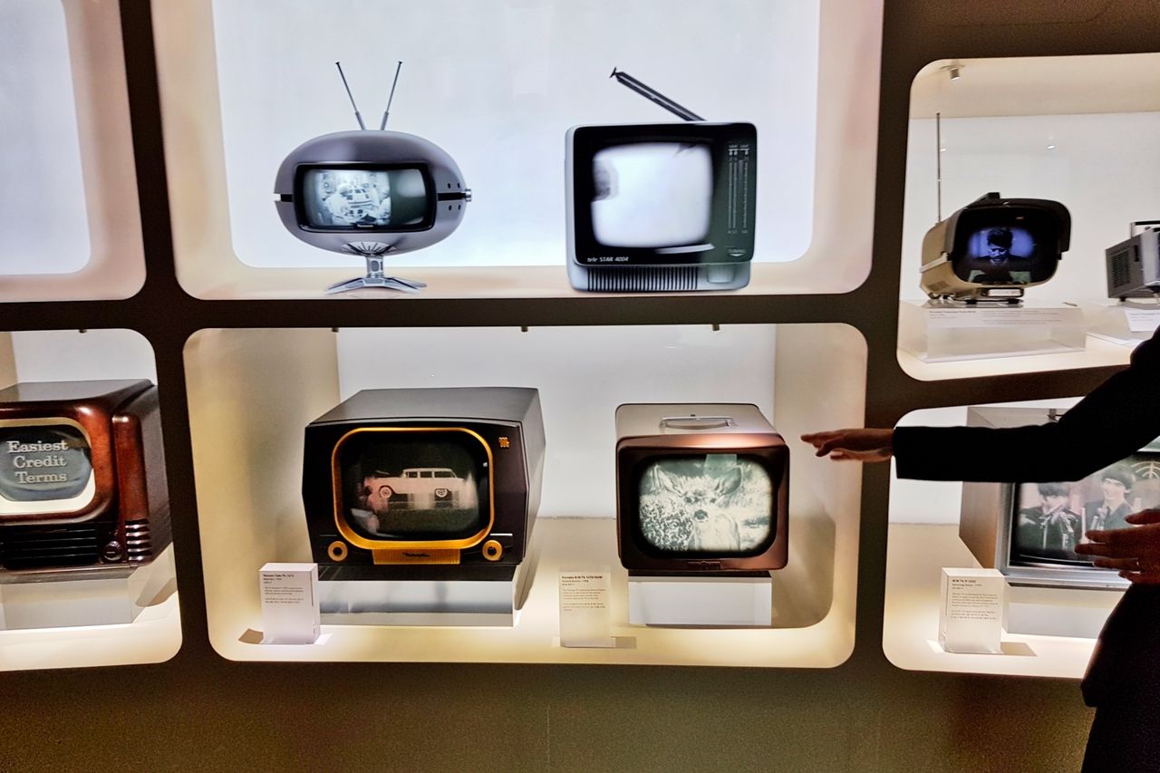 Tak wyglądały telewizory w połowie XX wieku