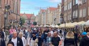 Tłumy turystów w Gdańsku. "Tworzą się korki, nie da się przejść"
