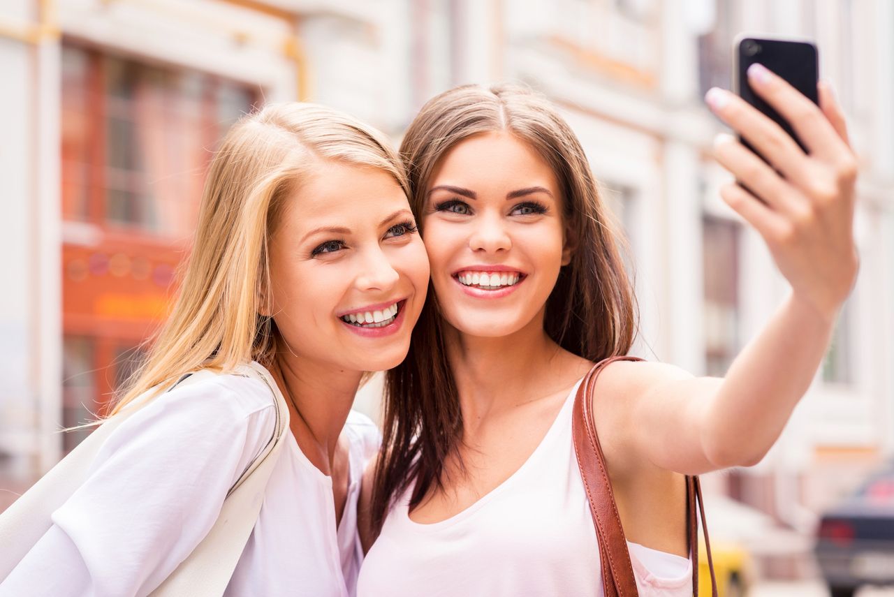 Jak zrobić idealne selfie?