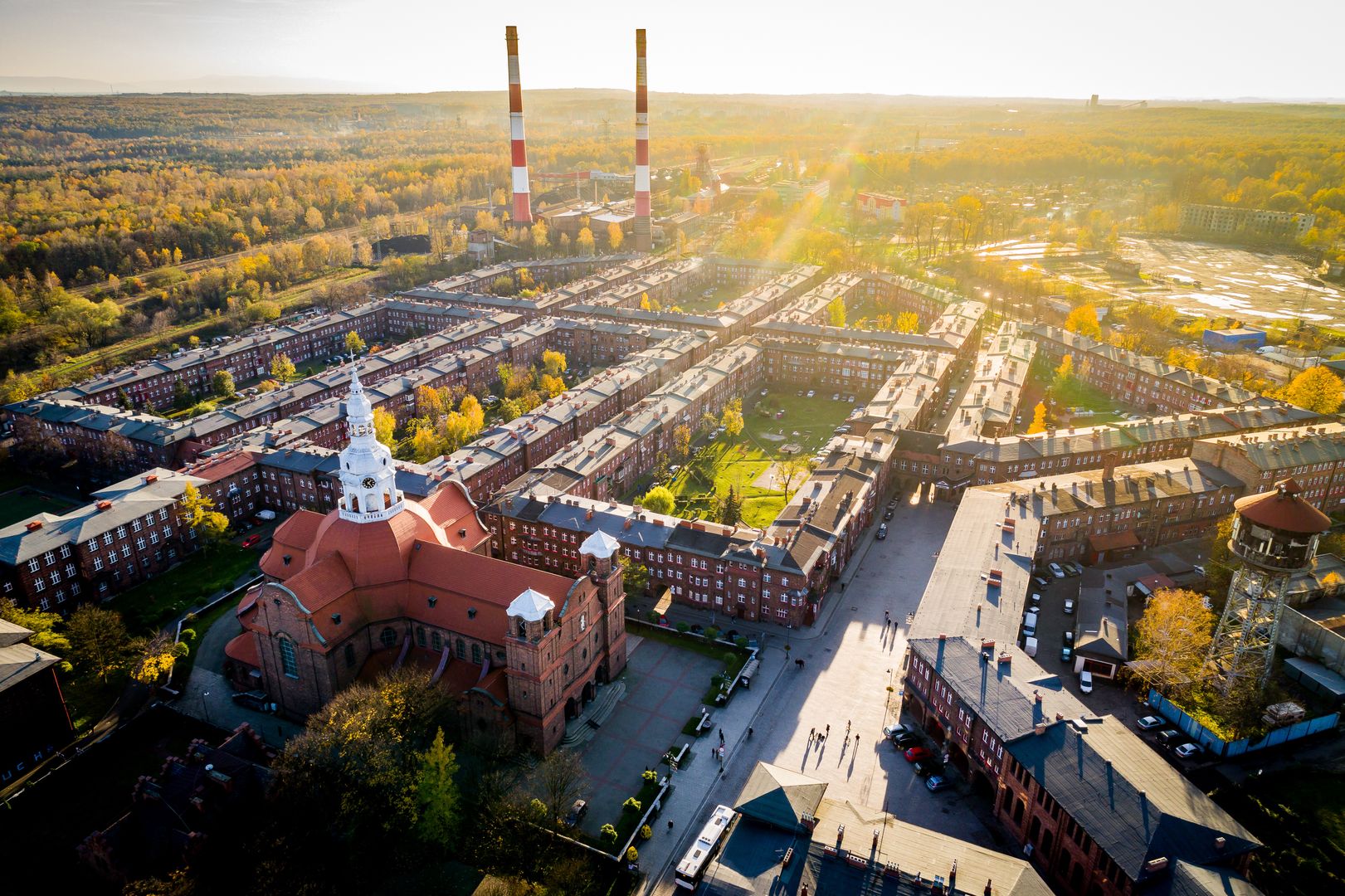 Pogoda w Katowicach. Prognoza na wtorek, 6 maja 2025. Chłodny poranek i przyjemne popołudnie