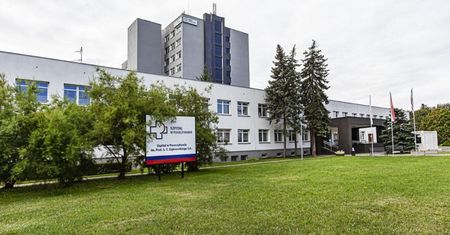 Ciężka sytuacja w wielkopolskim szpitalu. "Najbardziej potrzebujemy wody w butelkach!"