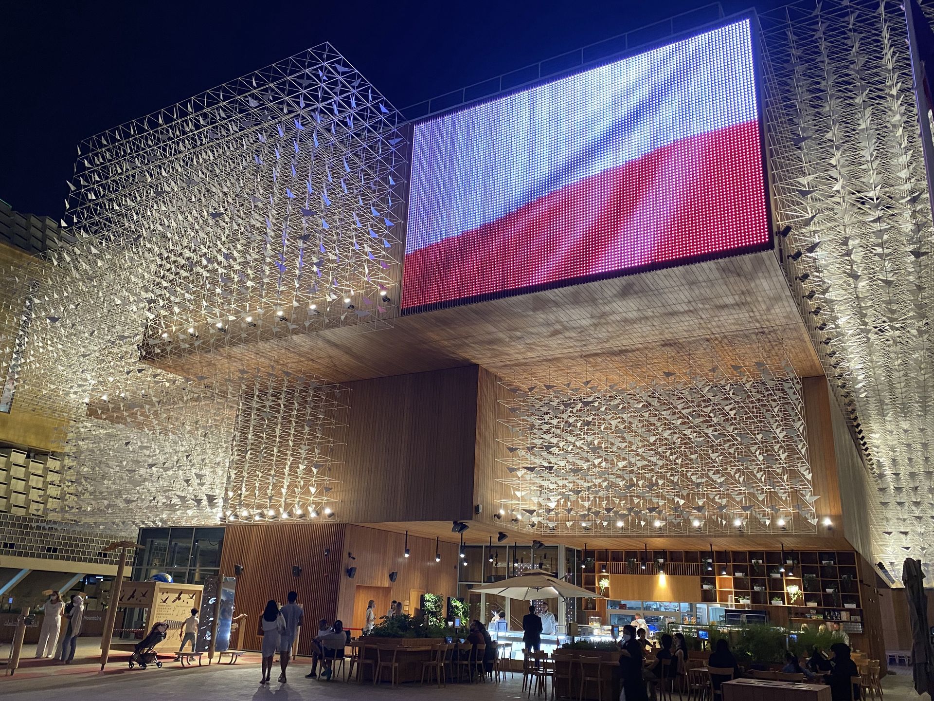 Polski pawilon podczas wystawy Expo 2020 w Dubaju