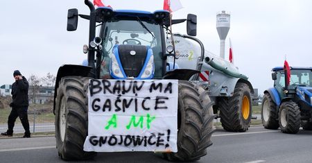 Rolnicy domagają się pilnego spotkania z wojewodą. Dają mu czas do czwartku. W innym przypadku pod LUW wyleją gnojowicę