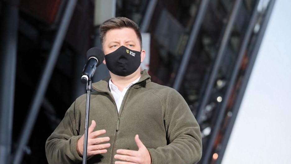 Michał Dworczyk powiedział, że zgłaszają się chętni do pracy w szpitalu na Stadionie Narodowym