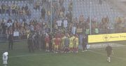 Kibice Korony Kielce z Młyna po meczu przeprowadzili rozmowę z piłkarzami, ale żaden zawodnik nie został uderzony. Jest komunikat klubu
