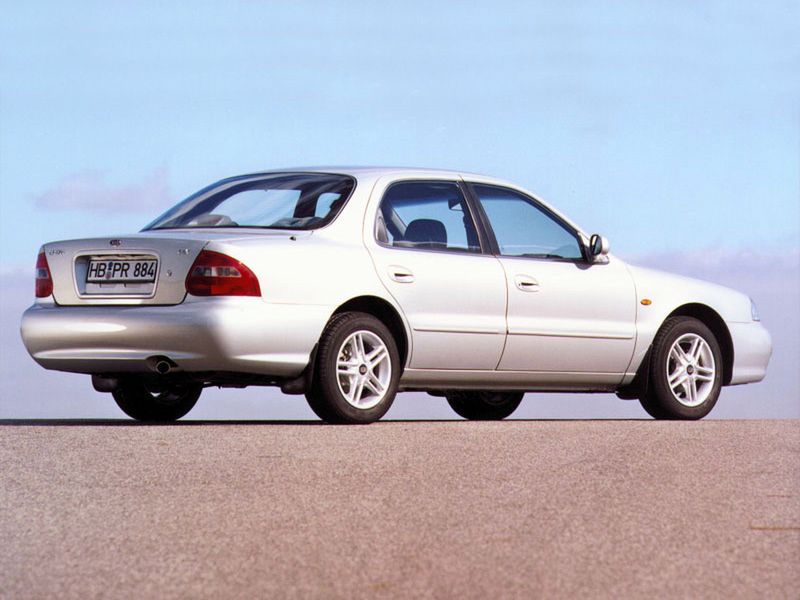 Kia Clarus
