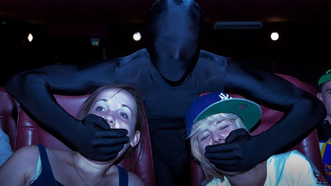 Ciekawostki z innych stolic: Ninja zatka ci usta w kinie!