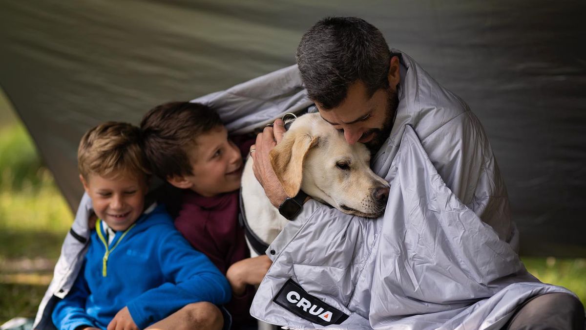 Śpiwór Culla jest idealny dla turystów. Zaprojektowano go z materiału nasyconego grafenem 1