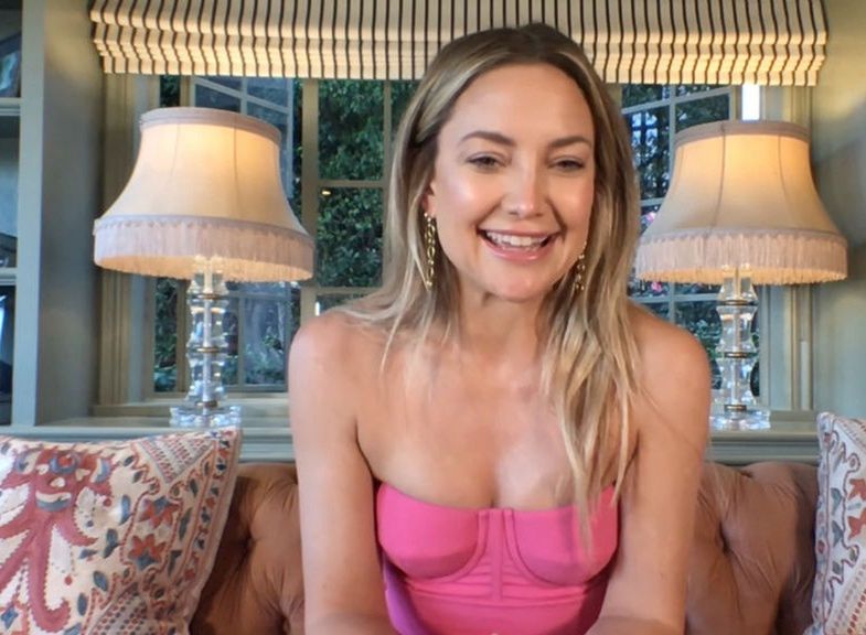 "Kalorie spalajcie w sypialni". Tak swoim fanom radzi Kate Hudson