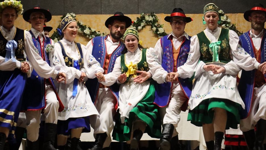 Wesele Kaszubskie w wykonaniu zespołu Chmielanie