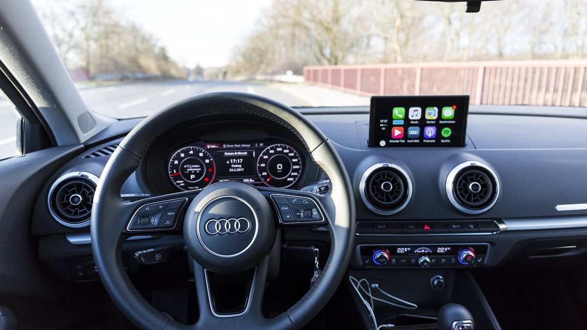 Google Maps wreszcie na ekranie głównym w CarPlay