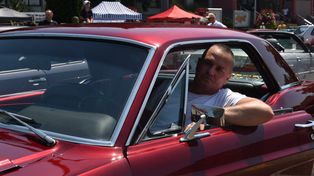 Mustang, Thunderbird, Trabant, Zastawy i inne wiekowe cudeńka na zlocie w Sieradzu