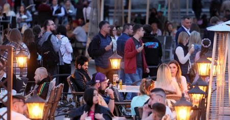 Pierwszy weekend bez obostrzeń. Było gorąco? Pytamy policję