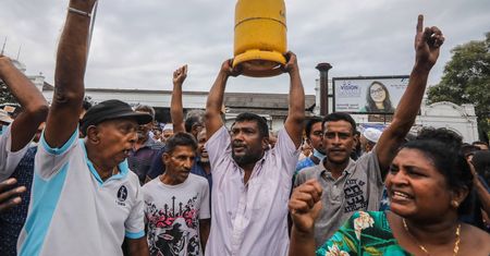 Stało się najgorsze. Sri Lanka jest bankrutem! Brakuje na wszystko