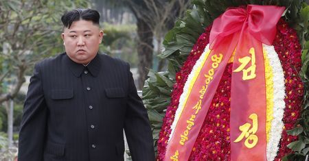 "Wiatr przyniósł COVID-19". Korea Północna obwinia Południe o wysyłanie balonów z wirusem