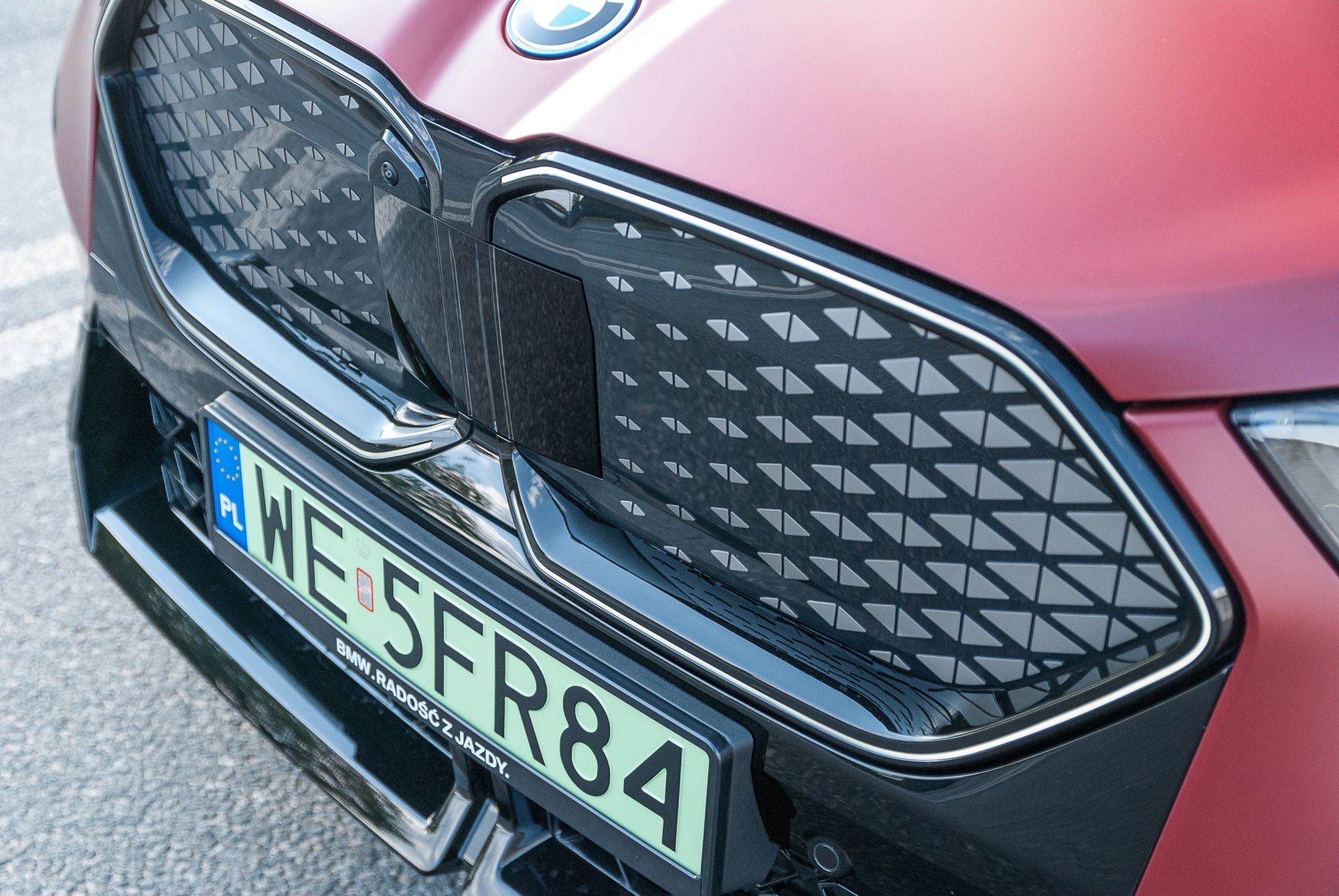 BMW iX2
