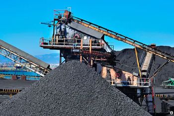 Podszył się pod sklep z ekogroszkiem. Oszukał ponad 100 osób